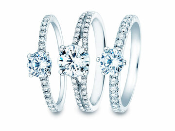 Bagues avec pavé – bagues avec pavé de diamant avec une grande pierre centrale