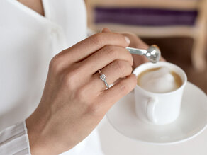 Bague de fiançailles Romance en 14K or blanc avec diamant 2,50ct H/SI
