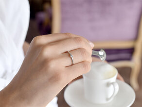Bague de fiançailles Melody en Argent 925/- avec diamant de laboratoire 0,15ct E/VS