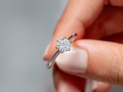 Bague de fiançailles Heaven 6 en 9K or blanc avec diamant 0,75ct G/SI