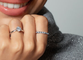 Bague de fiançailles Trinity en 14K or blanc polie
