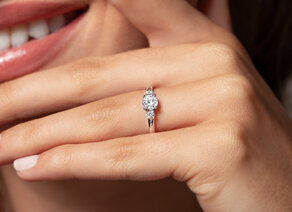 Bague de fiançailles Vivid Petite Diamond en 18K or jaune avec diamants 0,50ct G/SI