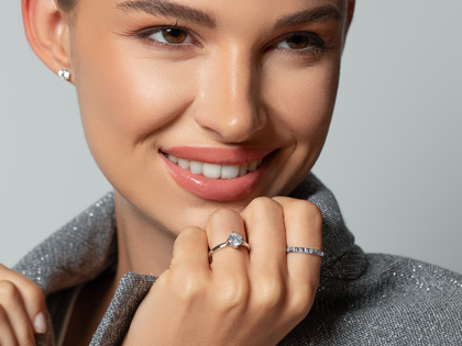 Bague de fiançailles Trinity en 14K or blanc polie