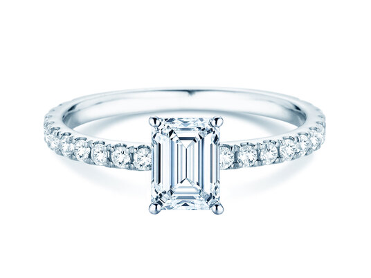 Bague de fiançailles Classic 4 Emerald Pavé en platine