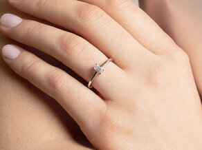 Bague de fiançailles Emerald Cross en 14K or blanc avec diamant 0,20ct G/VS