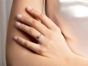 Bague de fiançailles Emerald Cross en 18K or blanc avec diamant 1,00ct G/VS