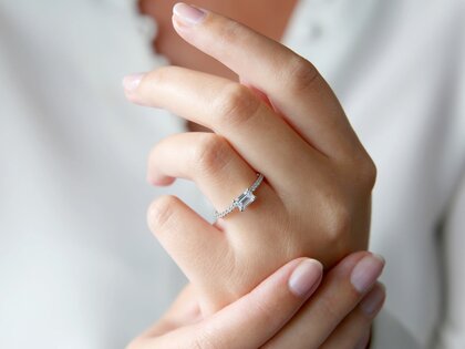 Bague de fiançailles Emerald-Cut