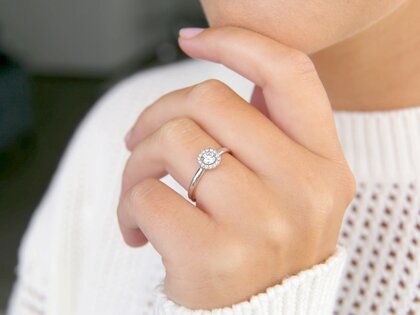 Bague de fiançailles Flower en platine