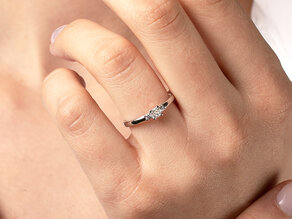 Bague de fiançailles Vivid Petite Cushion Cut en platine
