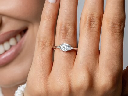 Bague de fiançailles Vivid Diamond en or jaune