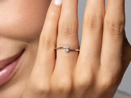 Bague de fiançailles You & Me Classic en 14K or blanc avec diamants 0,065ct G/SI