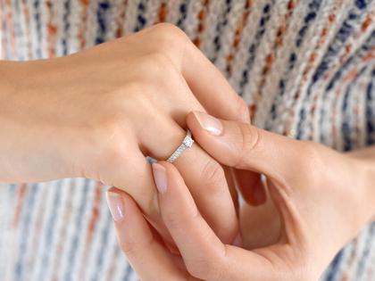 Bague de fiançailles Claire Petite dans 18K or blanc avec diamants 0,50ct G/SI