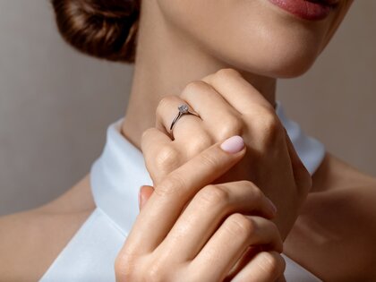 Bague de fiançailles Classic 6 Hidden Halo en 14K or blanc avec diamants 0,55ct G/SI