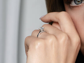 Bague de fiançailles Classic 6 Hidden Halo en 14K or jaune avec diamants 1,08ct G/SI