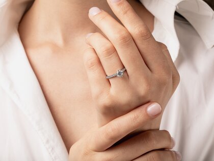 Bague de fiançailles Classic Pavé en 14K or jaune avec diamants 1,11ct G/SI