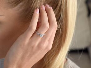 Bague de fiançailles Dynasty dans 18K or blanc avec diamants 1,27ct G/SI