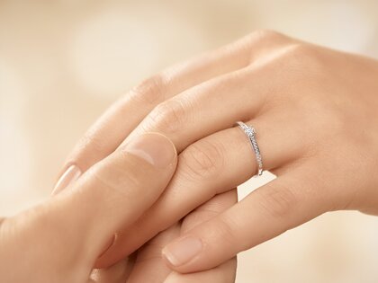 Bague de fiançailles Modern Pavé dans 18K or jaune avec diamants 0,25ct G/SI