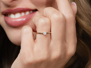 Bague de fiançailles Classic 4 en 9K or blanc avec diamant 0,25ct H/SI