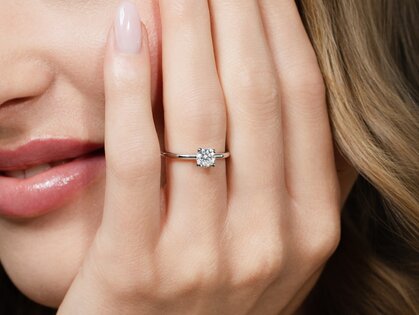 Bague de fiançailles Classic 4 dans 18K or rose avec diamant 0,60ct H/SI