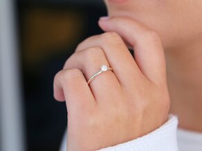 Bague de fiançailles Classic 4 en 9K or blanc avec diamant 0,25ct H/SI