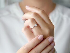Bague de fiançailles Classic 4 dans 14K or blanc avec diamant 0,40ct H/SI
