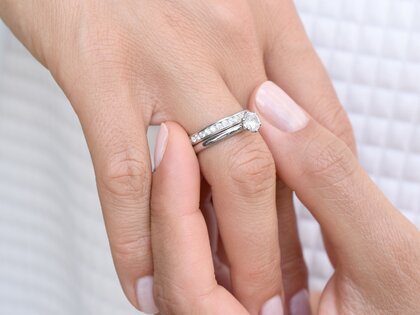 Bague de fiançailles Classic 6 dans 18K or blanc avec diamant 0,75ct H/SI