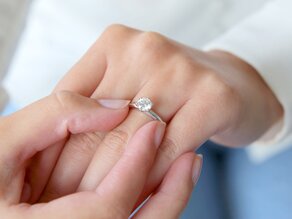 Bague de fiançailles Classic 6 dans 18K or blanc avec diamant 0,75ct H/SI