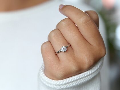Bague de fiançailles Classic 6 en 14K or blanc avec diamant 2,50ct G/VS