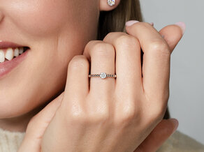 Bague de fiançailles Classic Beads en 9K or blanc avec diamant 0,30ct H/SI