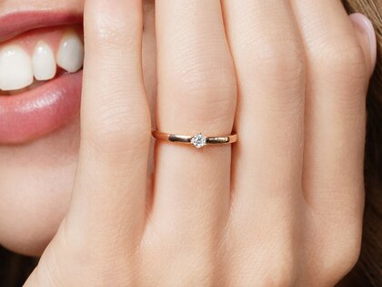Bague de fiançailles Classic Petite dans 14K or blanc avec diamant 0,09ct G/SI