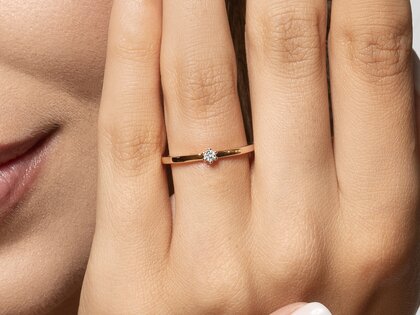 Bague de fiançailles Classic Petite dans 14K or rose avec diamant 0,05ct G/SI