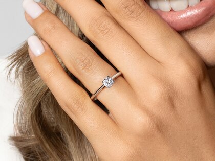 Bague de fiançailles Heaven 4 dans platine 950/- avec diamant 0,50ct H/SI