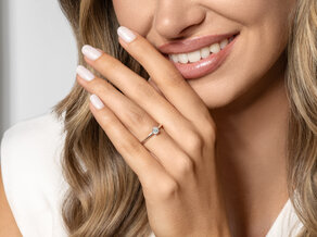 Bague de fiançailles Heaven 4 en 9K or blanc avec diamant 0,25ct H/SI