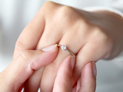 Bague de fiançailles Heaven 4 en 9K or blanc avec diamant 0,25ct H/SI