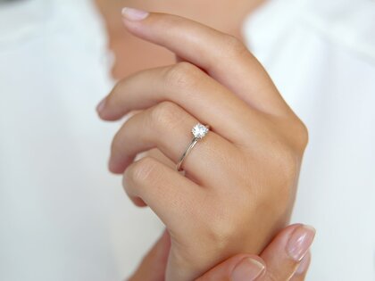 Bague de fiançailles Heaven 4 dans platine 950/- avec diamant 0,50ct H/SI