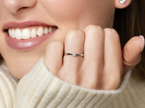 Bague de fiançailles Heaven 6 Petite en 14K or jaune avec diamant 0,07ct G/SI