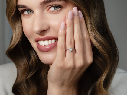 Bague de fiançailles Heaven 6 en 9K or blanc avec diamant 0,75ct G/SI