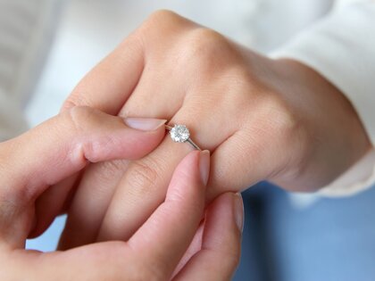 Bague de fiançailles Heaven 6 en 9K or blanc avec diamant de laboratoire 0,75ct E/VS