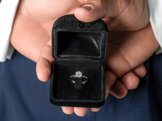 Bague de fiançailles Heaven 6 en 9K or blanc avec diamant 1,00ct