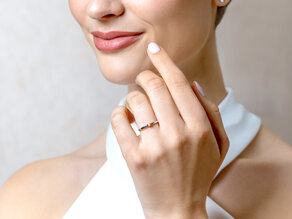 Bague de fiançailles Love dans 14K or blanc avec diamant 0,04ct G/SI