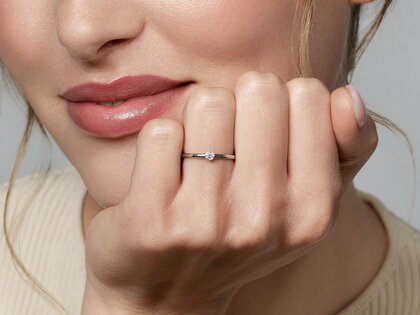 Bague de fiançailles Melody dans Argent 925/- avec diamant 0,10ct G/SI