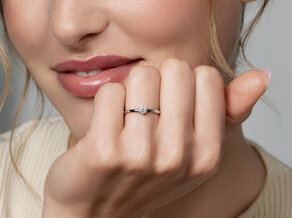 Bague de fiançailles Melody en 9K or blanc avec diamant 0,25ct H/SI