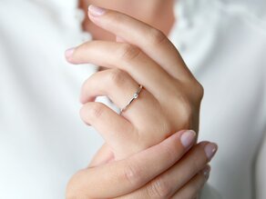 Bague de fiançailles Pure en 9K or blanc avec diamant 0,04ct G/SI
