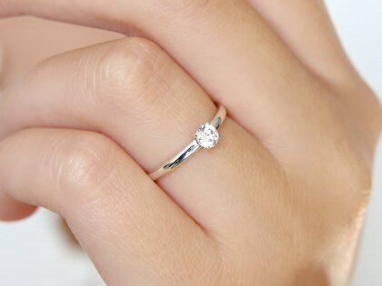 Bague de fiançailles Pure en 9K or jaune avec diamant 0,23ct G/SI