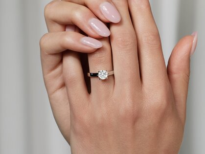 Bague de fiançailles Romance en 9K or blanc avec diamant 1,00ct H/SI