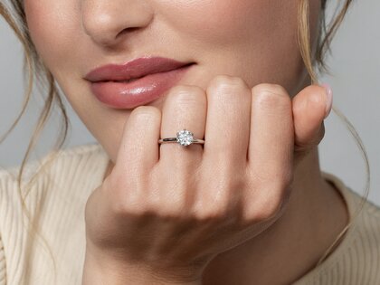 Bague de fiançailles Royal en 9K or blanc avec diamant 1,00ct H/SI