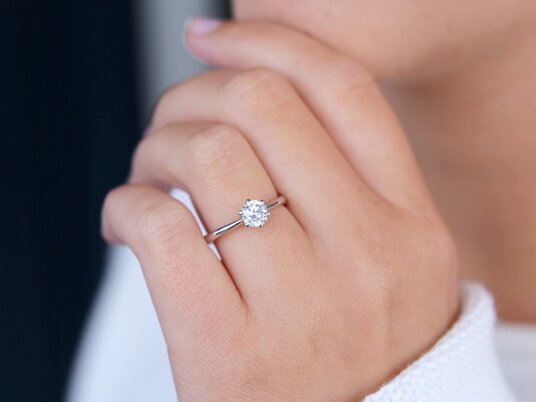 Bague de fiançailles Spirit en 9K or blanc avec diamant 1,00ct