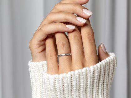 Bague de fiançailles Infinity Petite dans 14K or jaune avec diamant 0,03ct