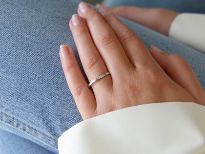 Bague de fiançailles Infinity Petite dans 14K or blanc avec diamant 0,03ct G/SI