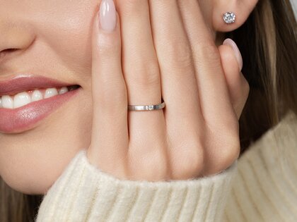 Bague de fiançailles Infinity dans 14K or jaune avec diamant 0,03ct H/SI
